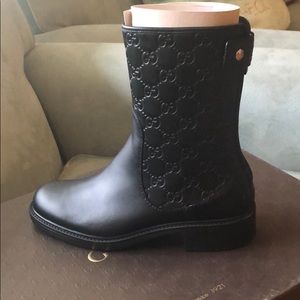 Gucci boots